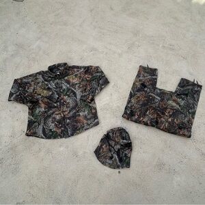 Scentlok savanna ext button down XL, Pants L, and hood Set camouflage hunting
